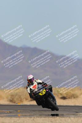 media/Mar-22-2025-CVMA (Sat) [[462c0ffedb]]/Race 13-Amateur Supersport Middleweight/